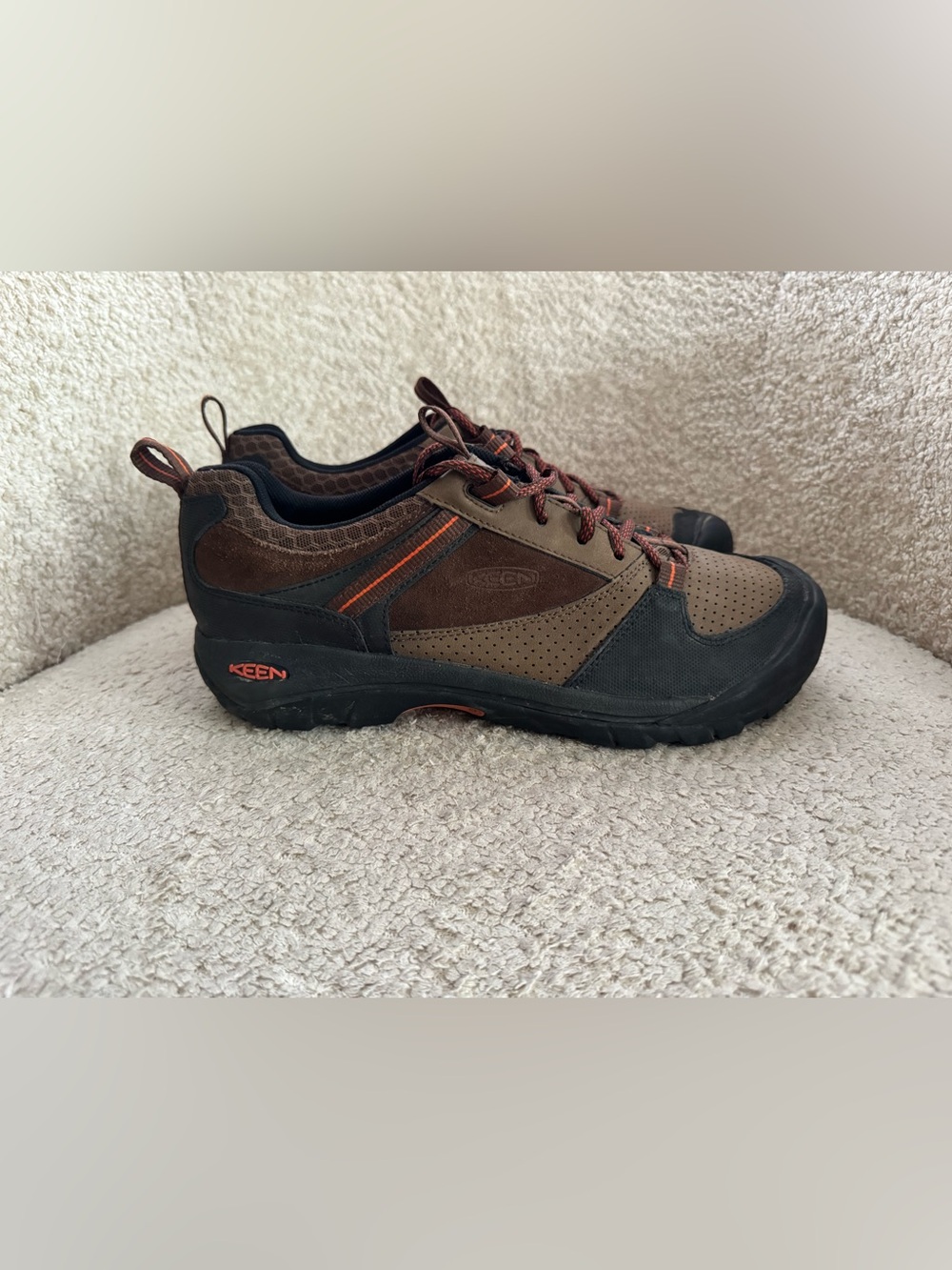 KEEN Montford Men’s 9.5 Brown Leather Suede Trail Hiking Shoes
